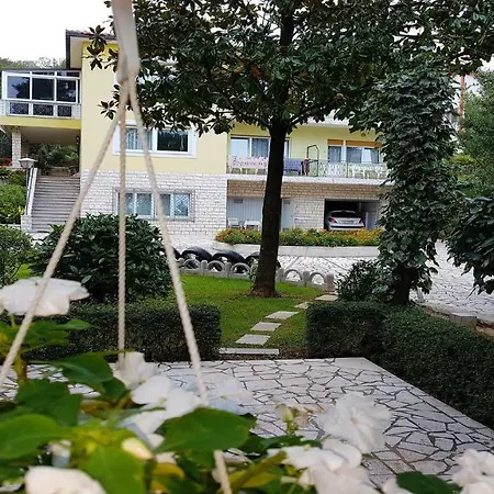 Anita - One Bedroom With Garden Apartament Matulji