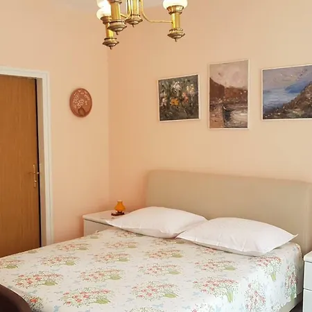Anita - One Bedroom With Garden * Matulji
